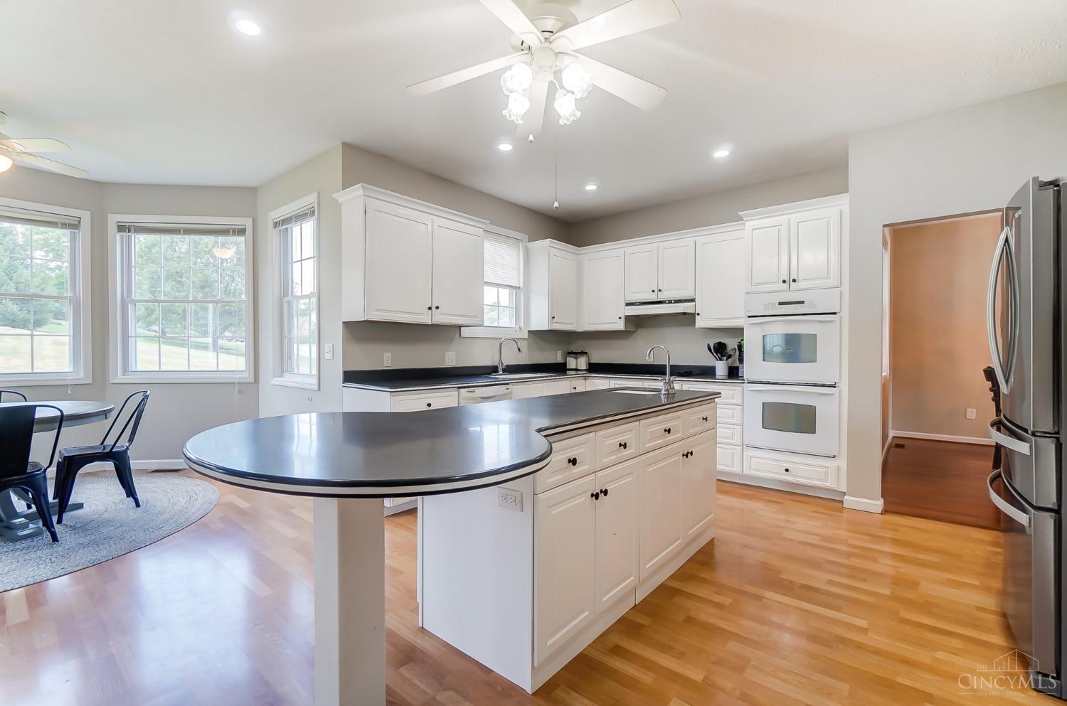 5193 Wesselman Woods Drive