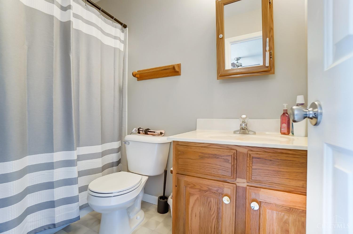 5193 Wesselman Woods Drive