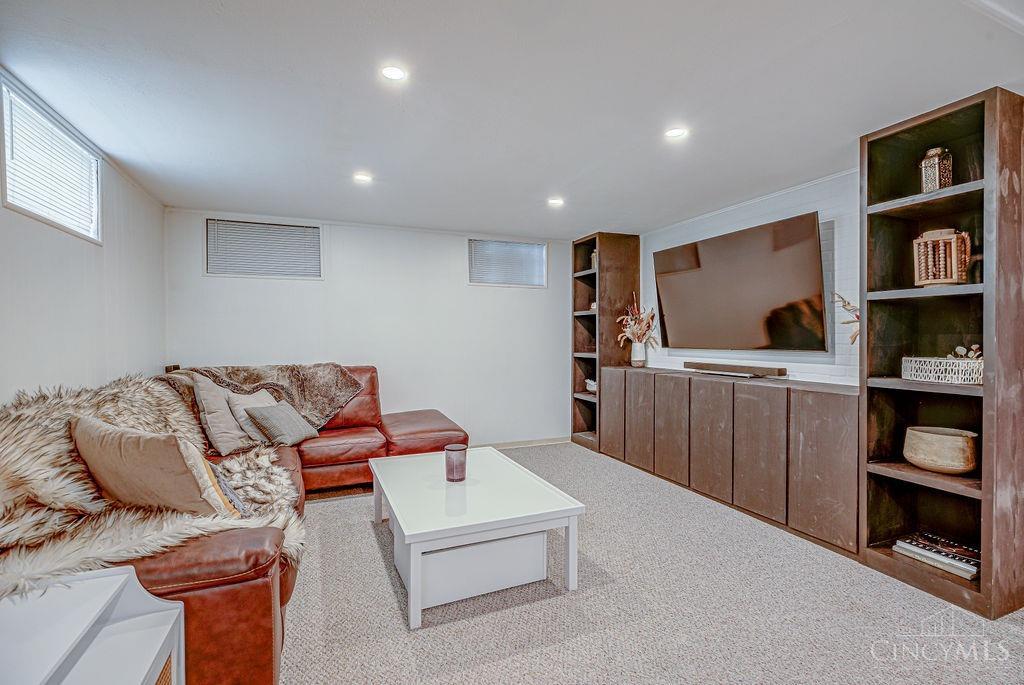 5385 Pembina Drive