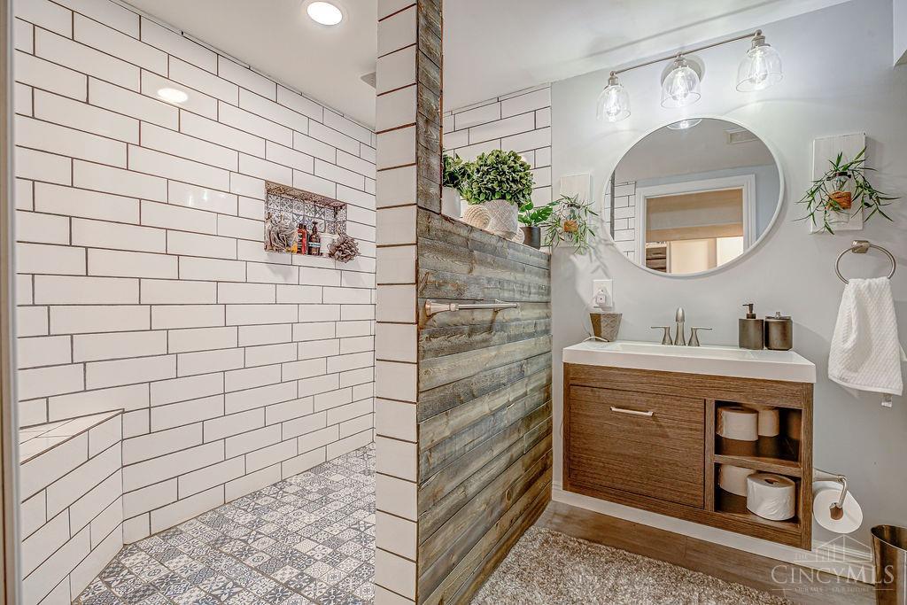 5385 Pembina Drive