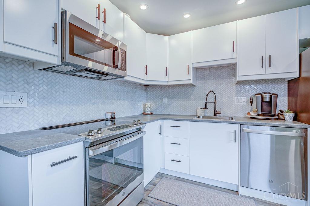 5385 Pembina Drive