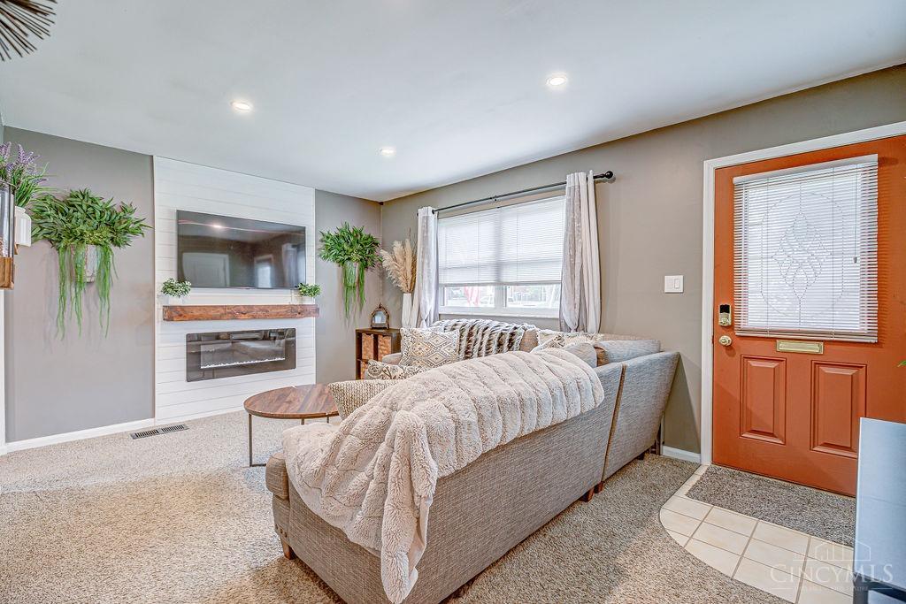 5385 Pembina Drive