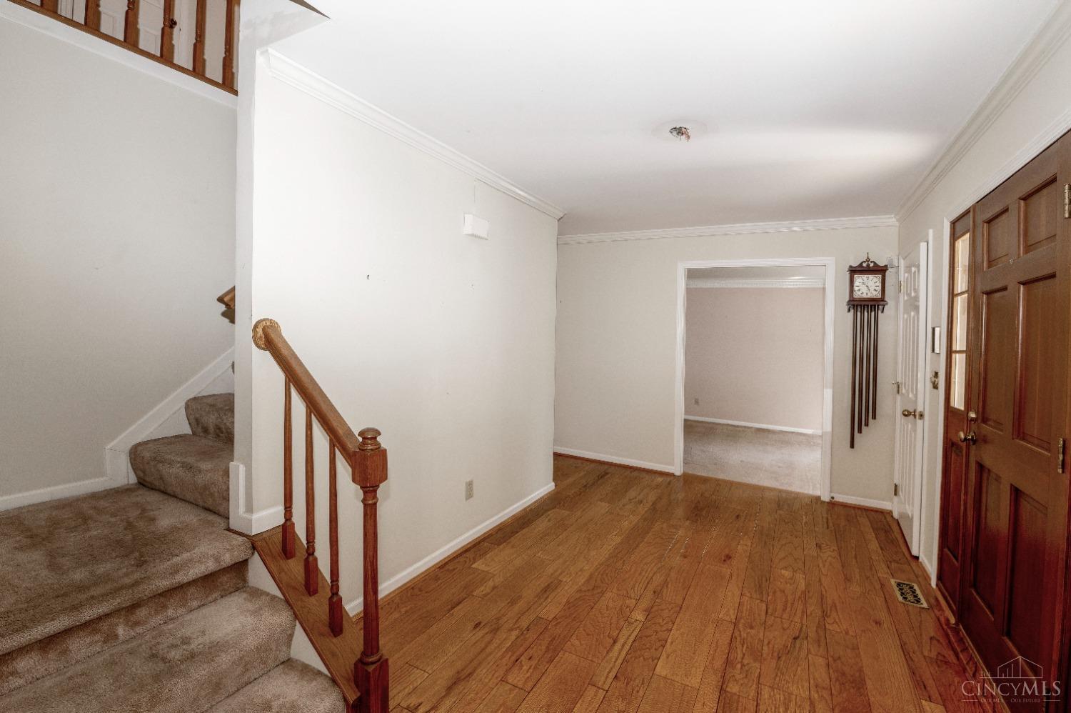 825 Woodscene Court