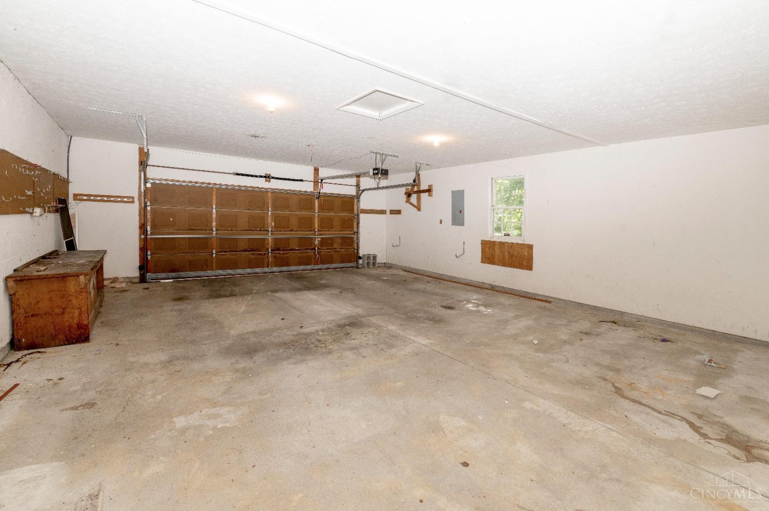 825 Woodscene Court