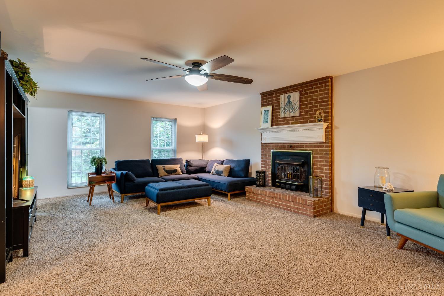 9776 Caseys Crossing