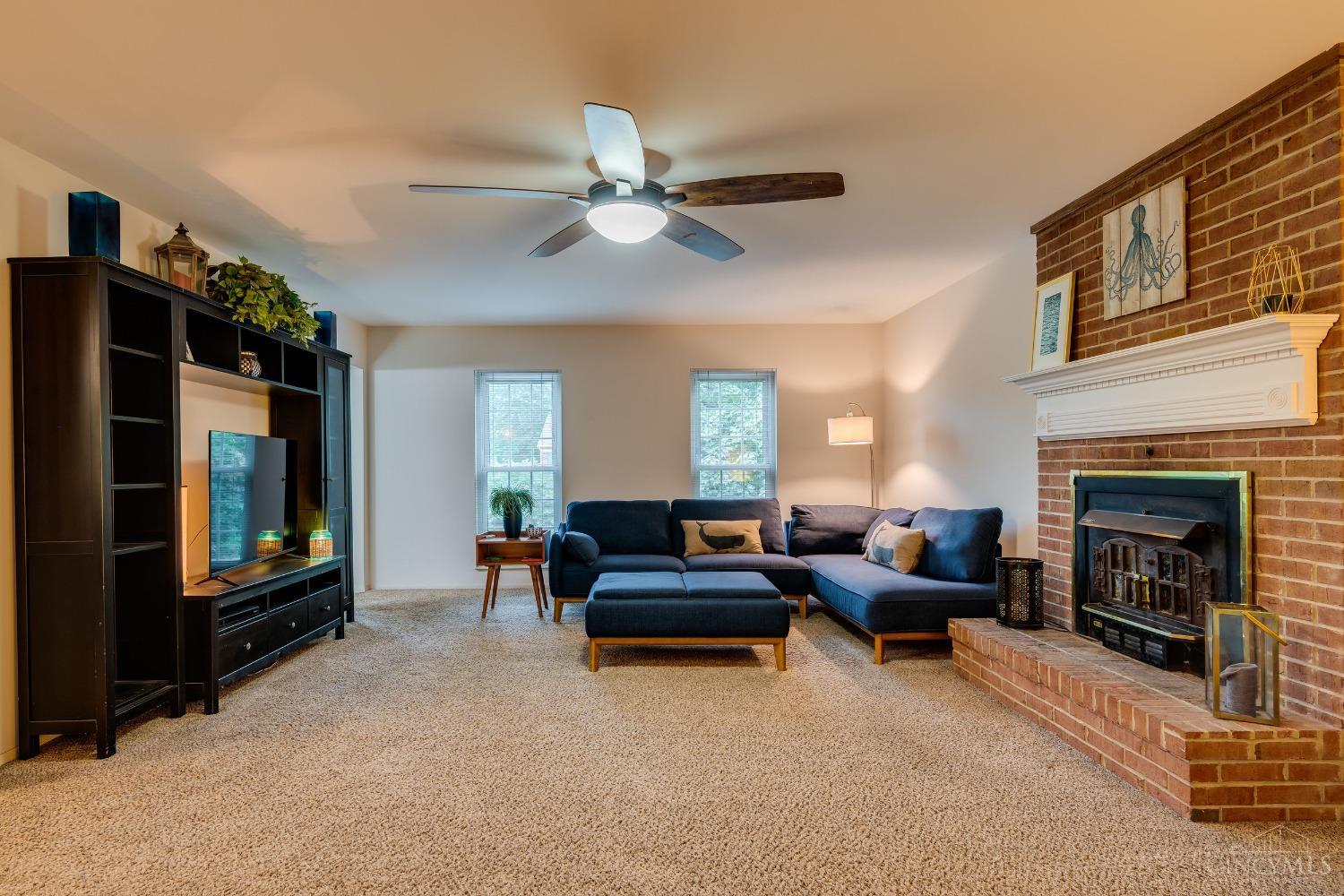 9776 Caseys Crossing
