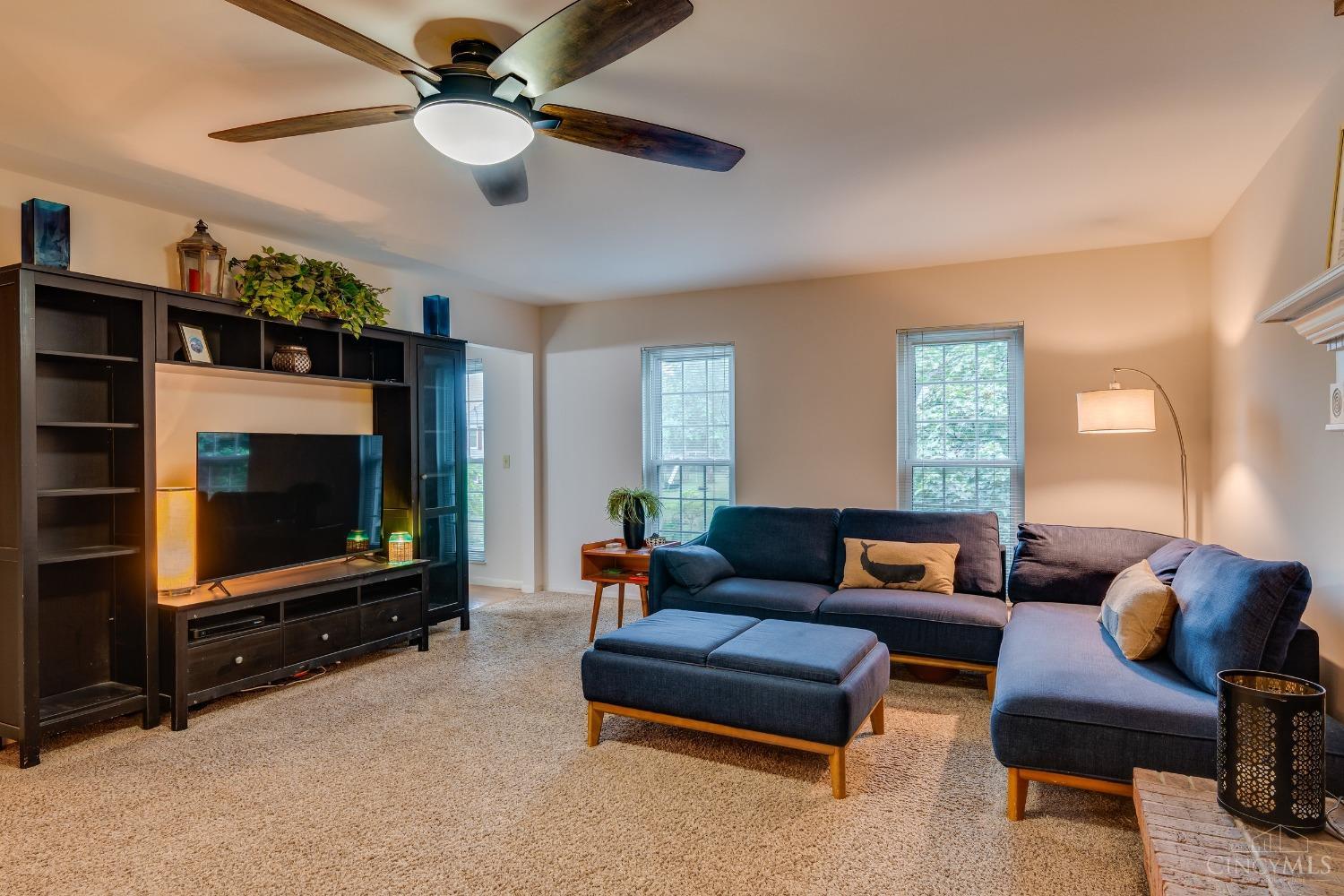 9776 Caseys Crossing
