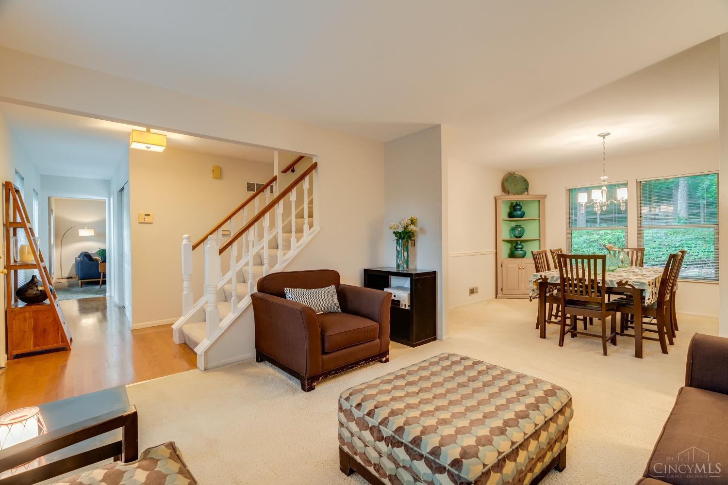 9776 Caseys Crossing