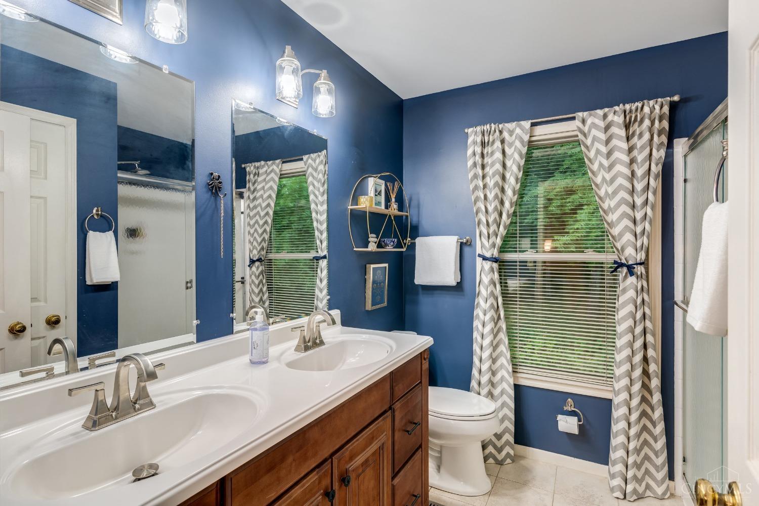 9776 Caseys Crossing