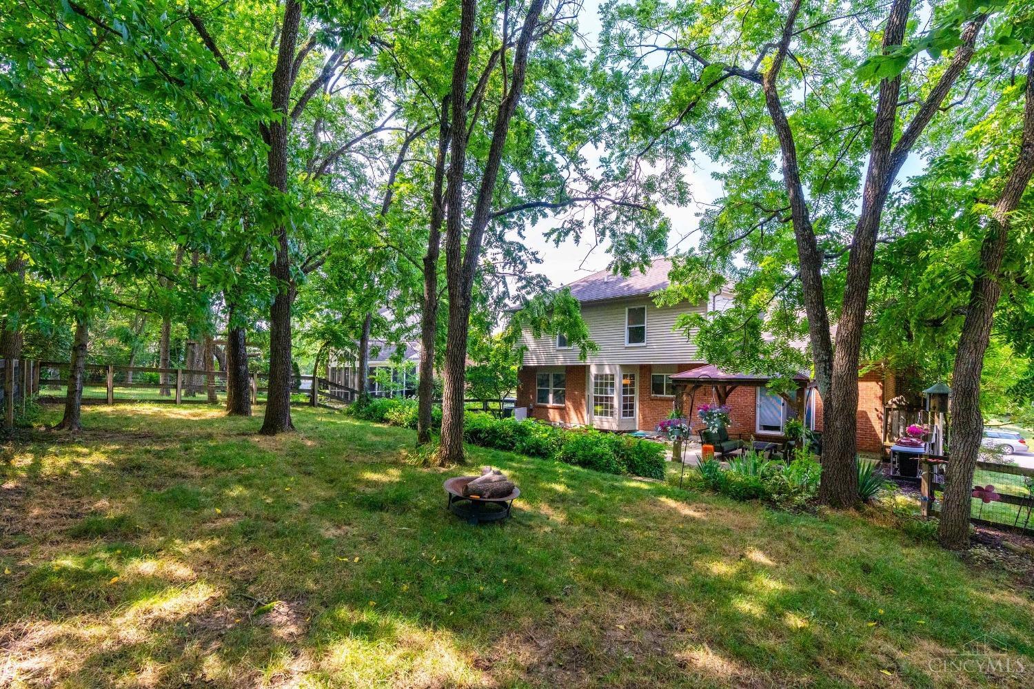 9776 Caseys Crossing