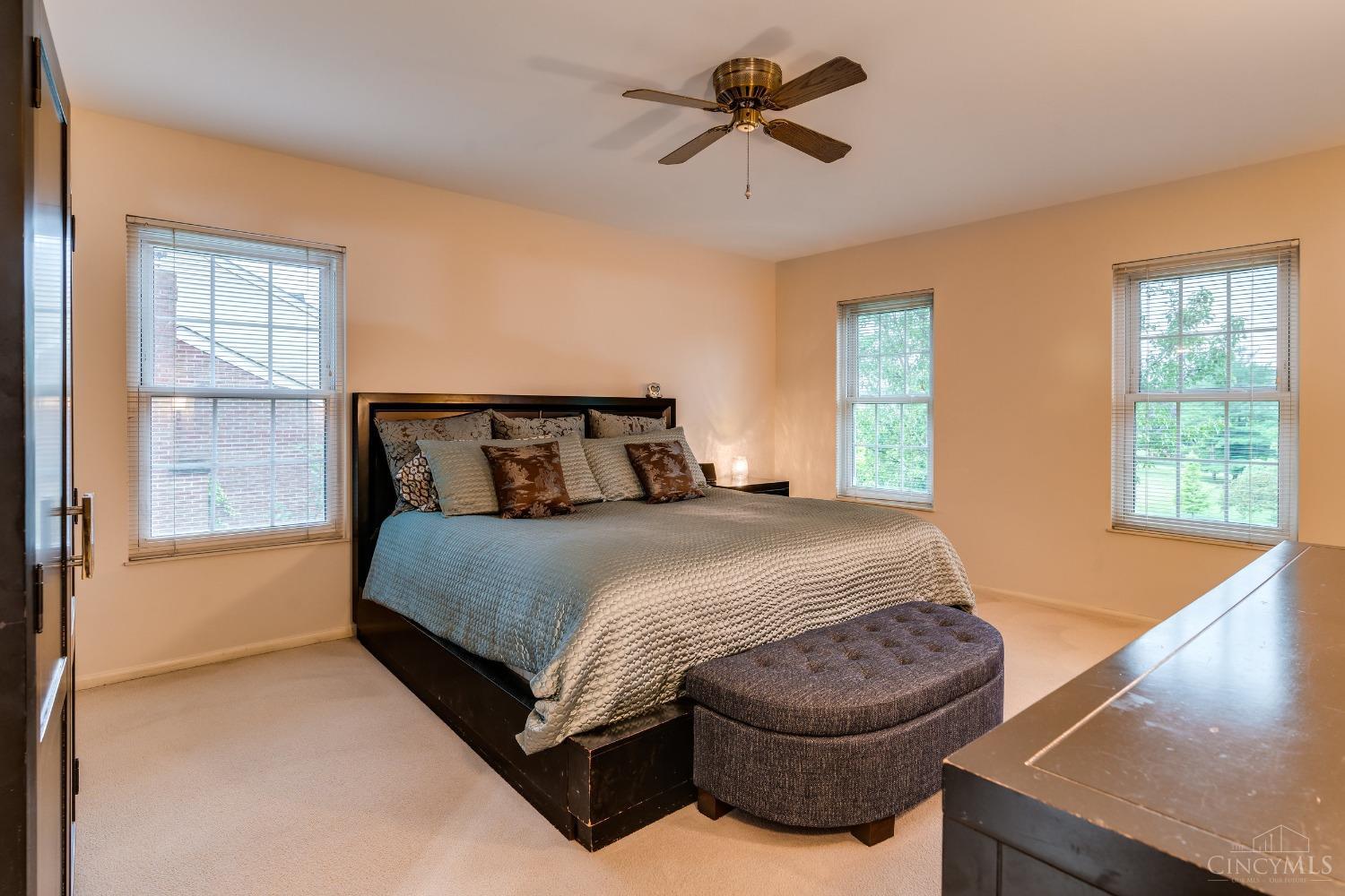 9776 Caseys Crossing