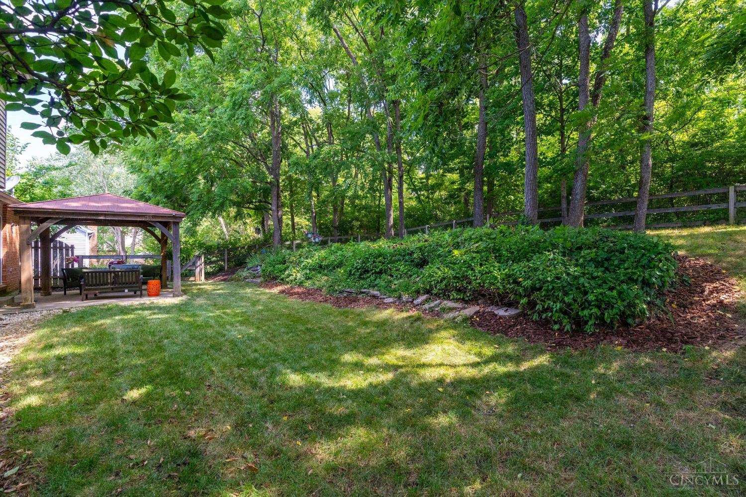 9776 Caseys Crossing