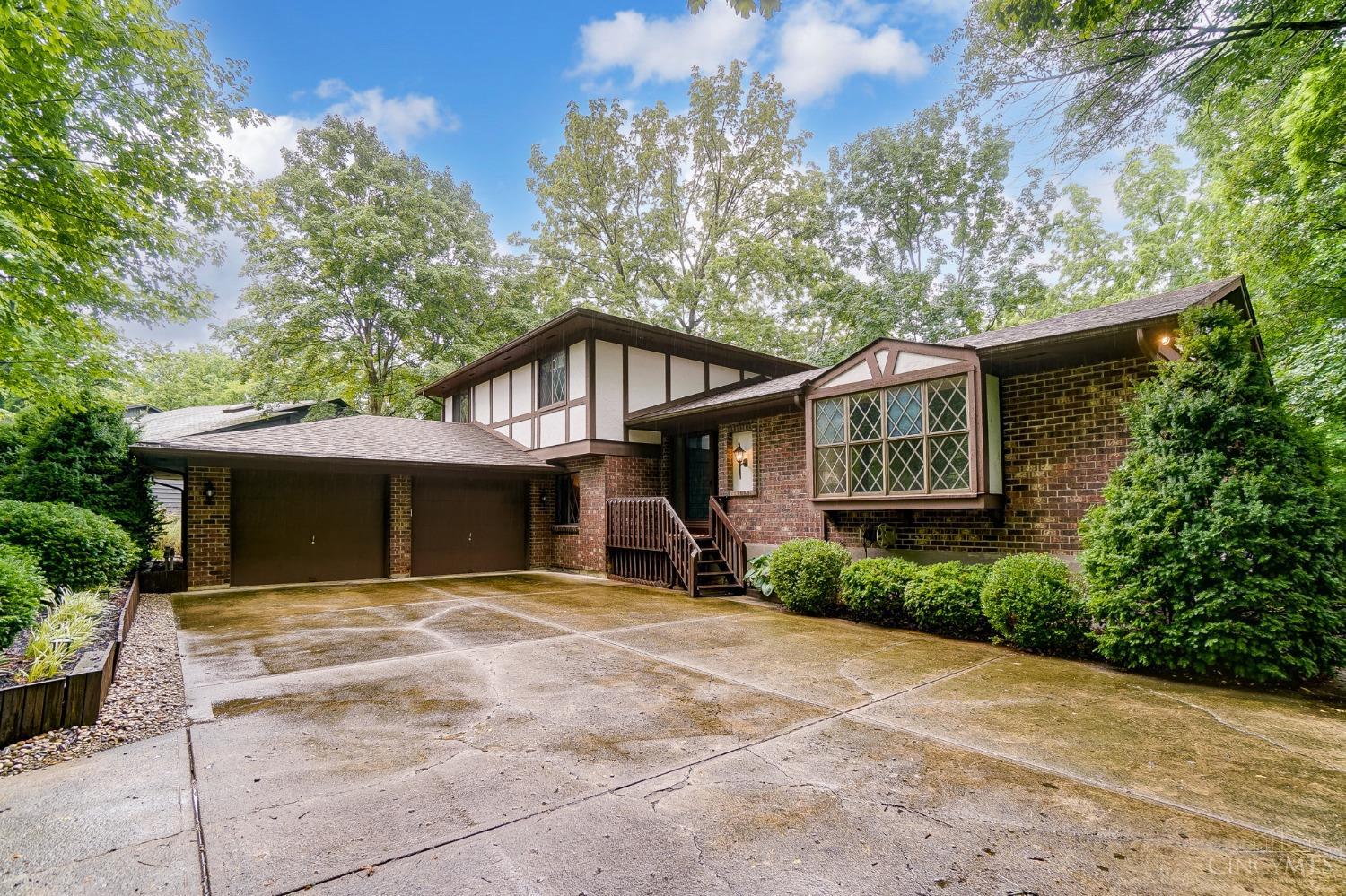 9893 Tall Timber Drive
