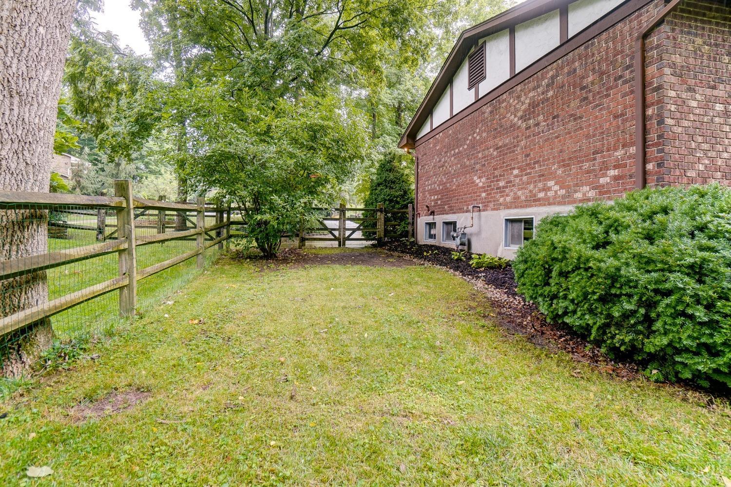 9893 Tall Timber Drive