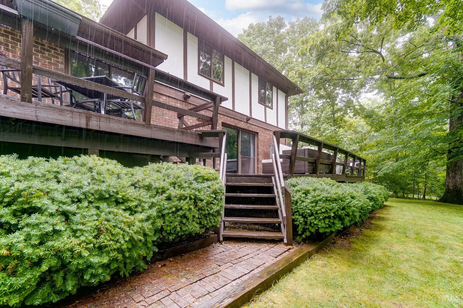 9893 Tall Timber Drive