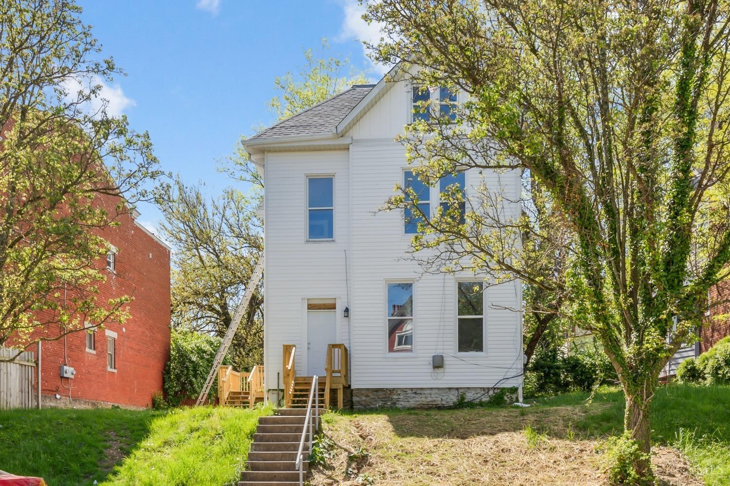 1019 Seton Avenue