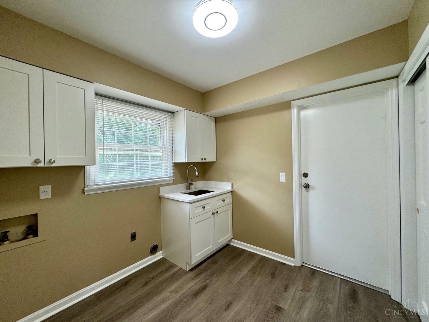 8509 Capricorn Drive