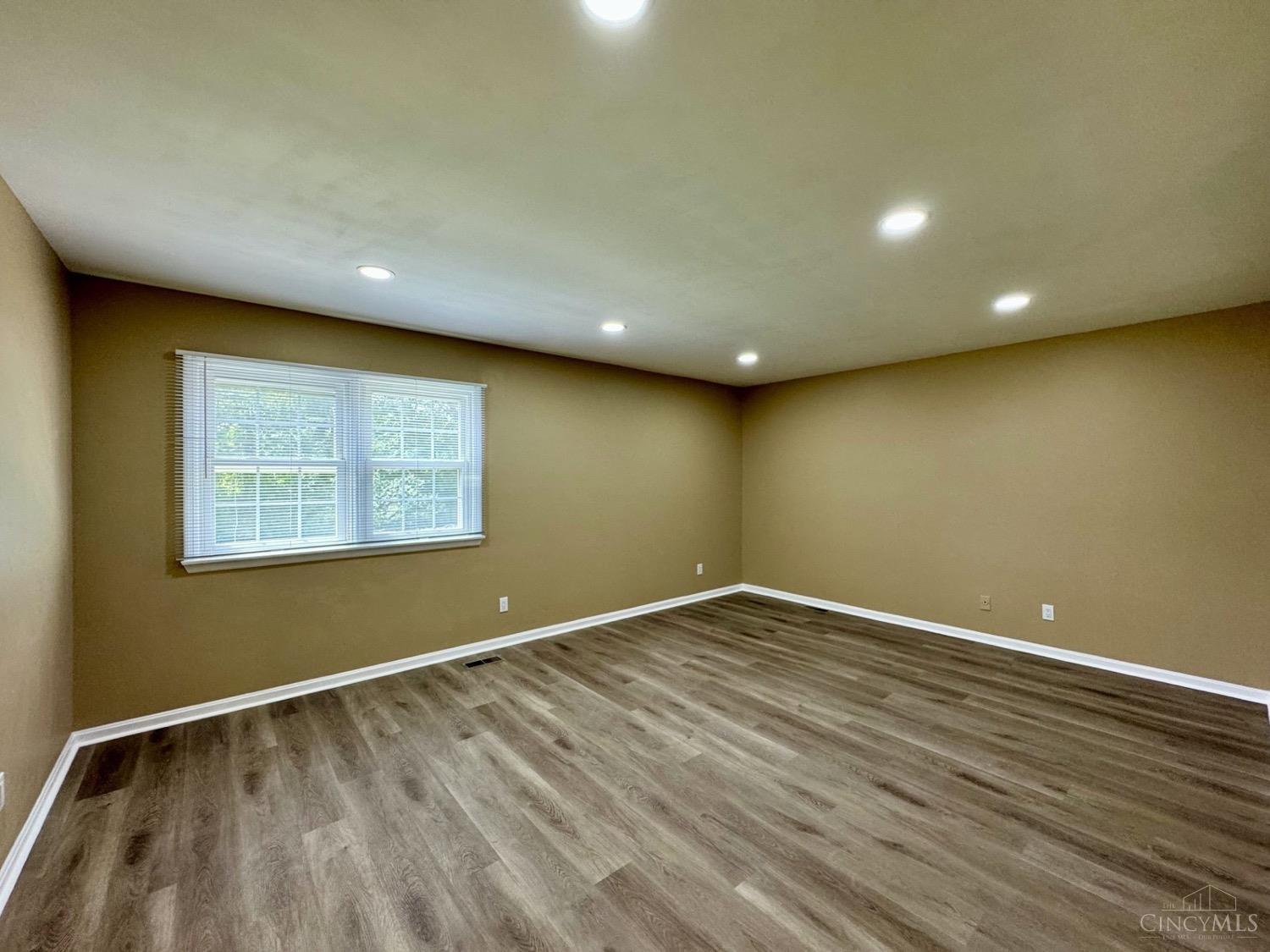 8509 Capricorn Drive