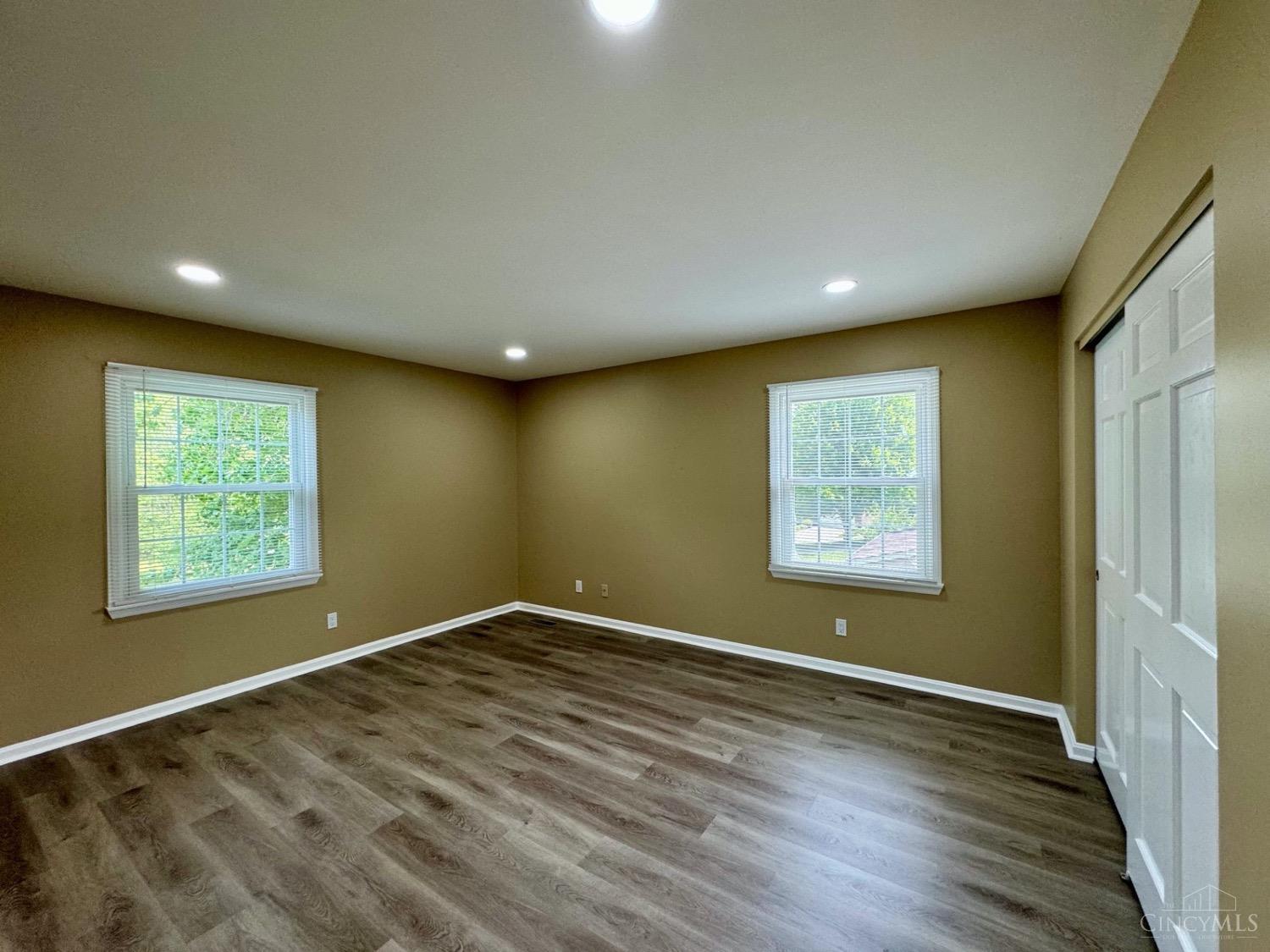 8509 Capricorn Drive