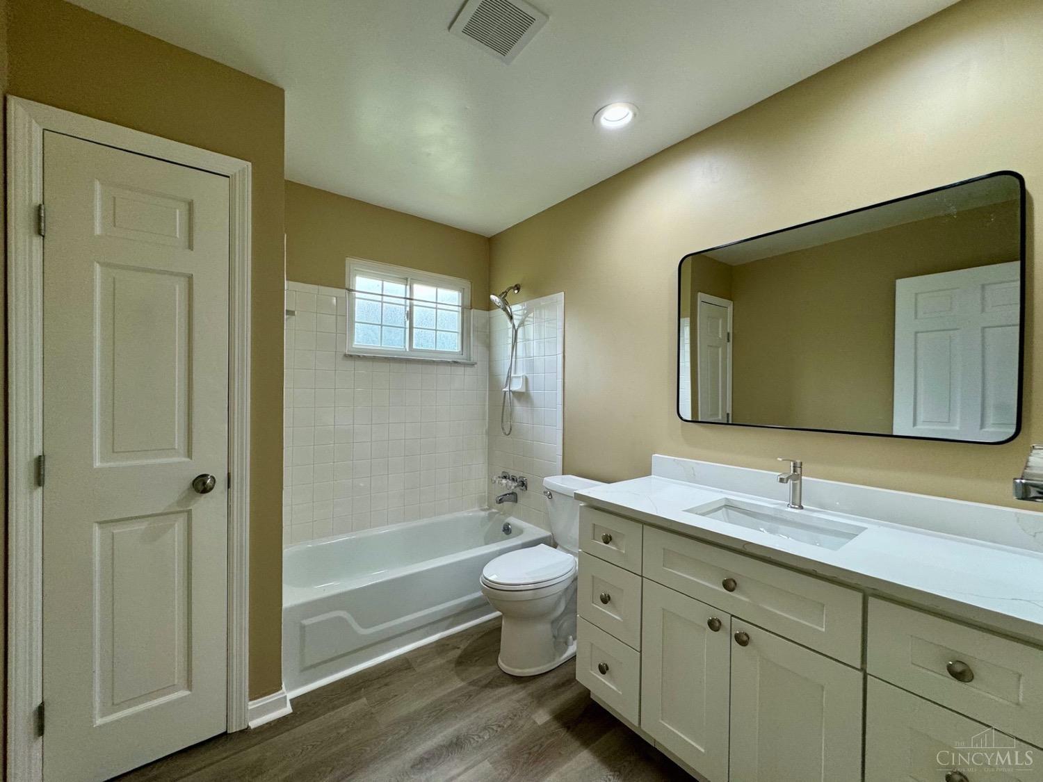 8509 Capricorn Drive