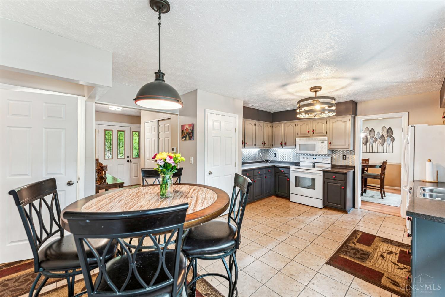 929 Belsage Court