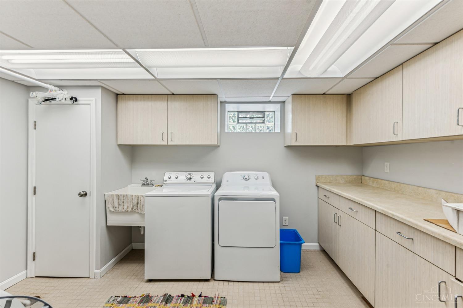 929 Belsage Court