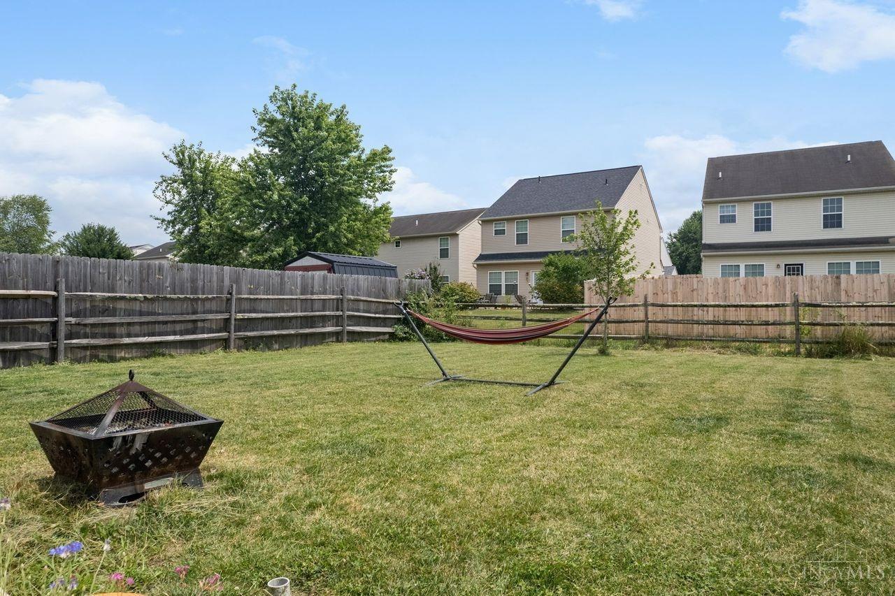 6027 Marsh Circle