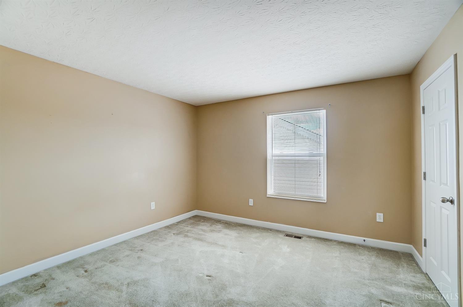 4276 N Gensen Loop
