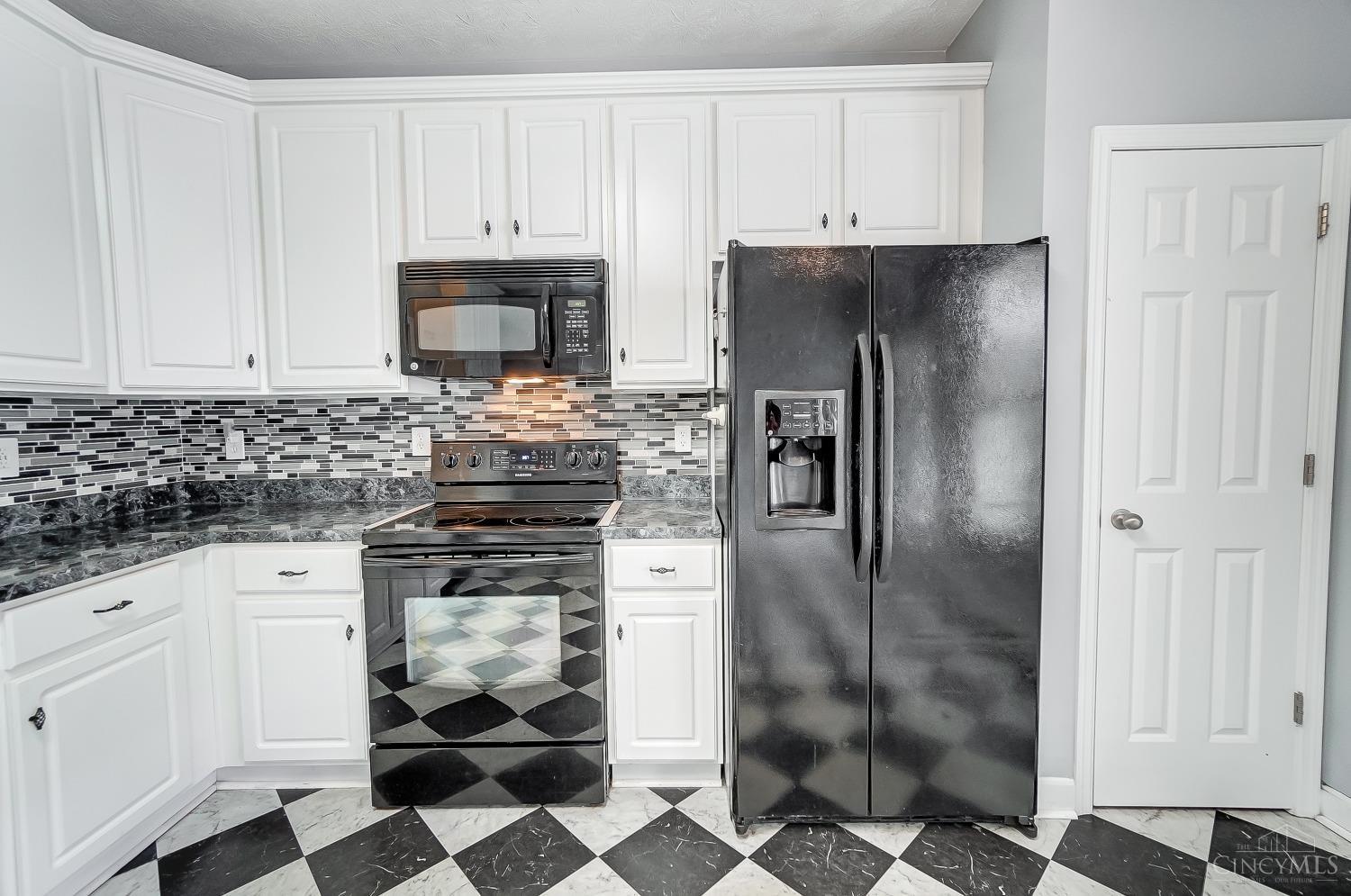 4276 N Gensen Loop