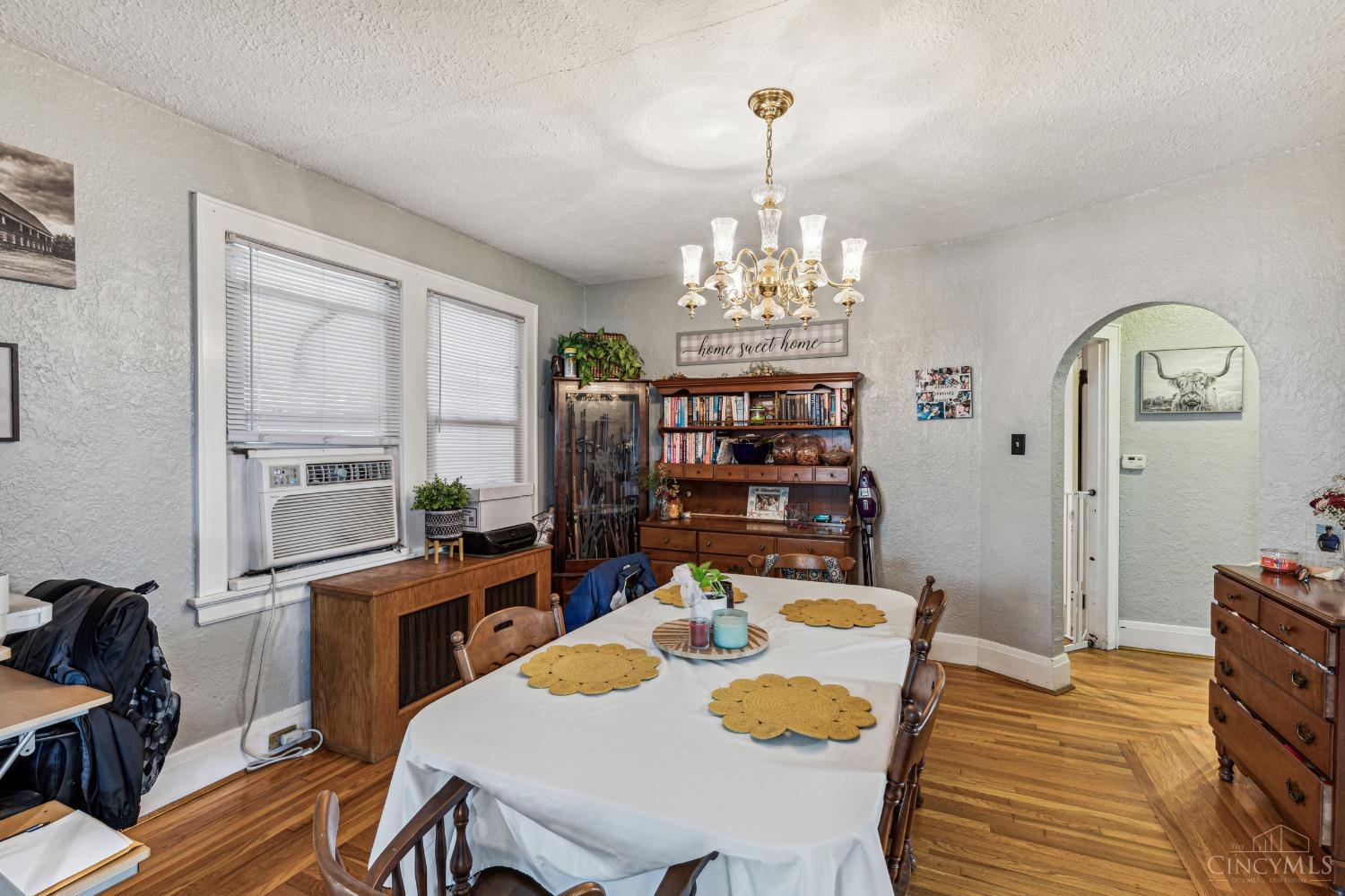 25 Shadybrook Drive