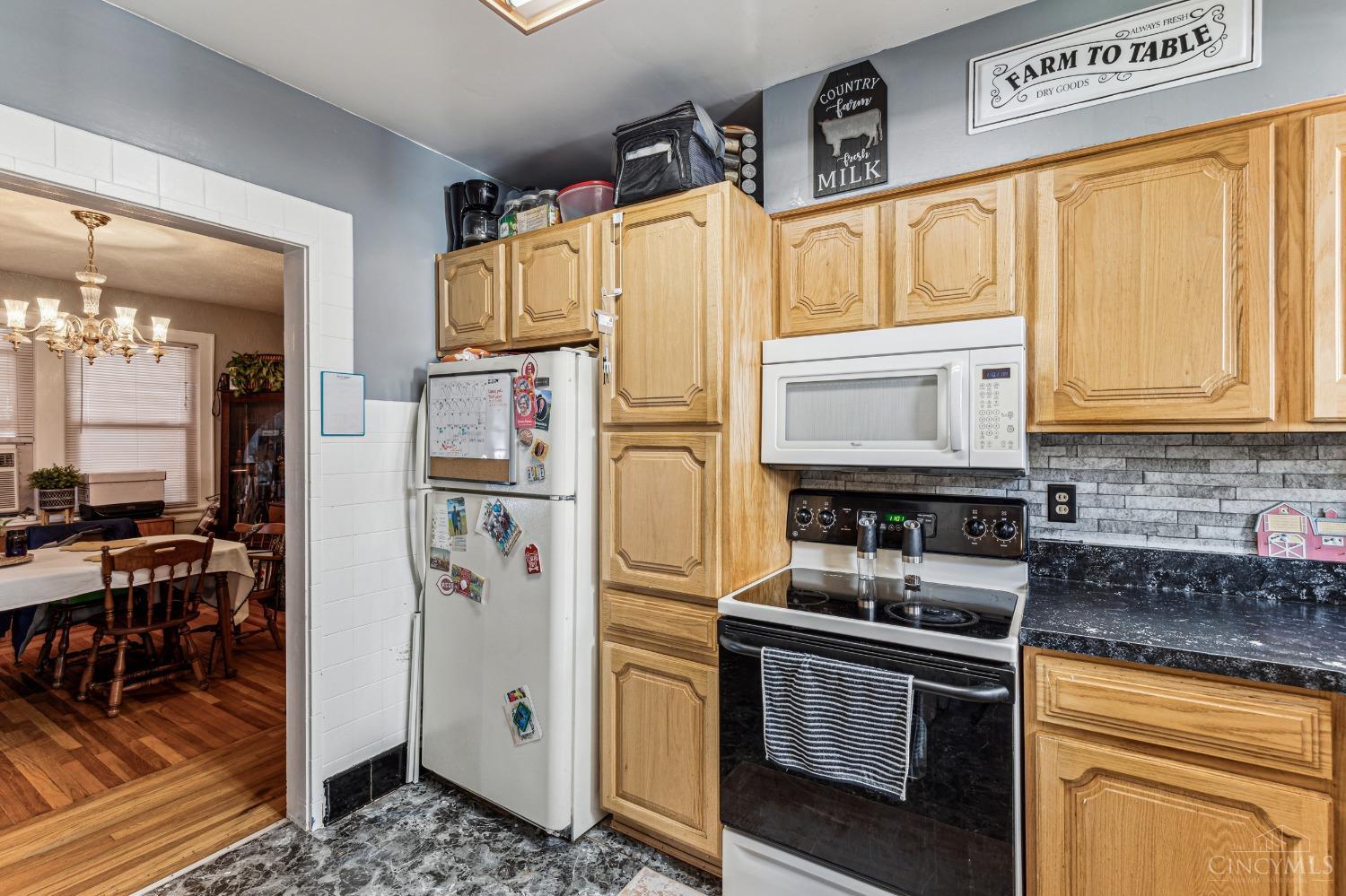 25 Shadybrook Drive