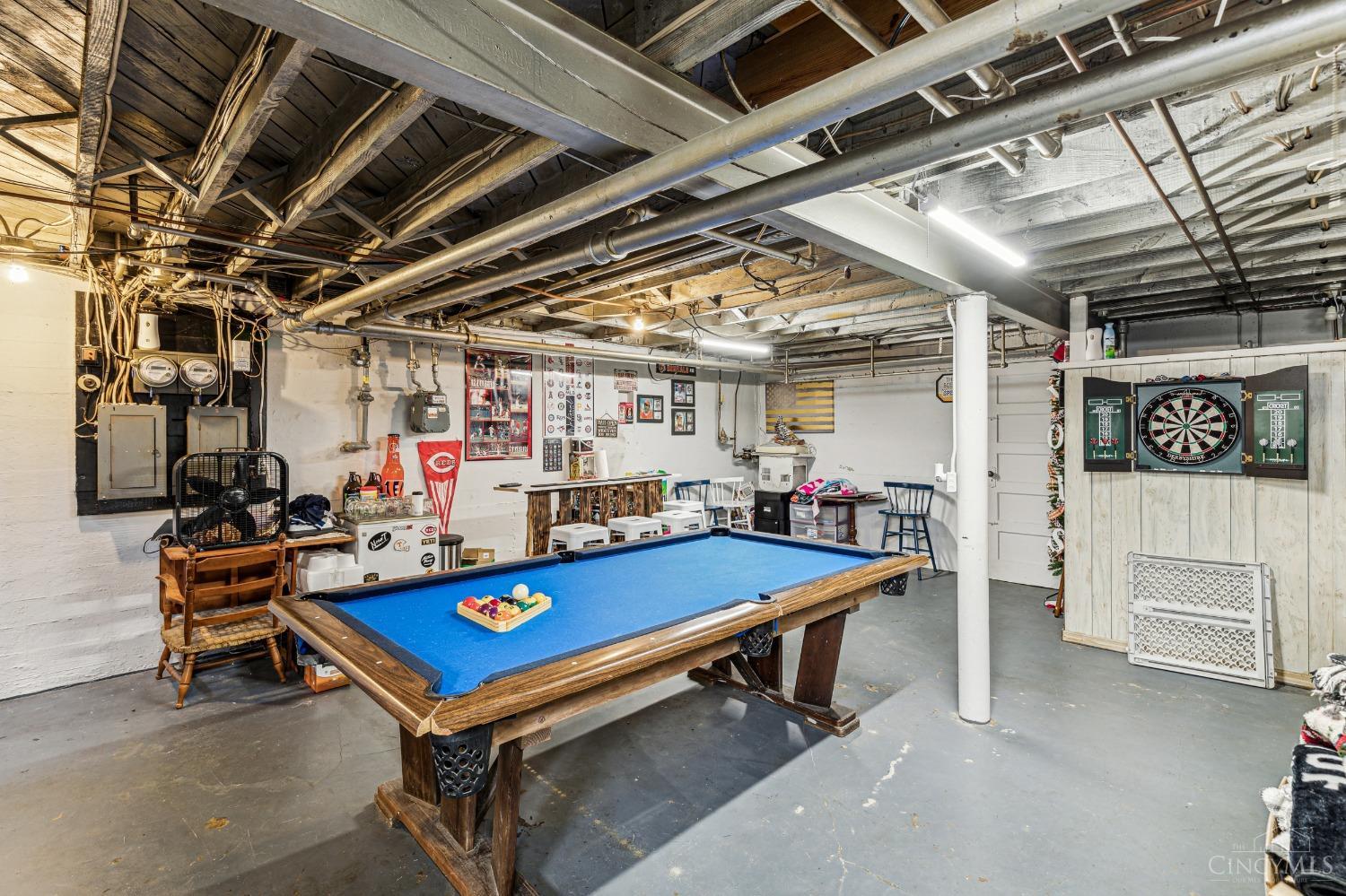 25 Shadybrook Drive