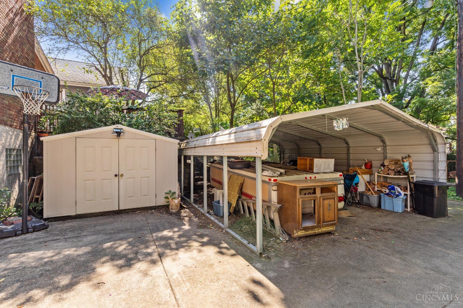 25 Shadybrook Drive