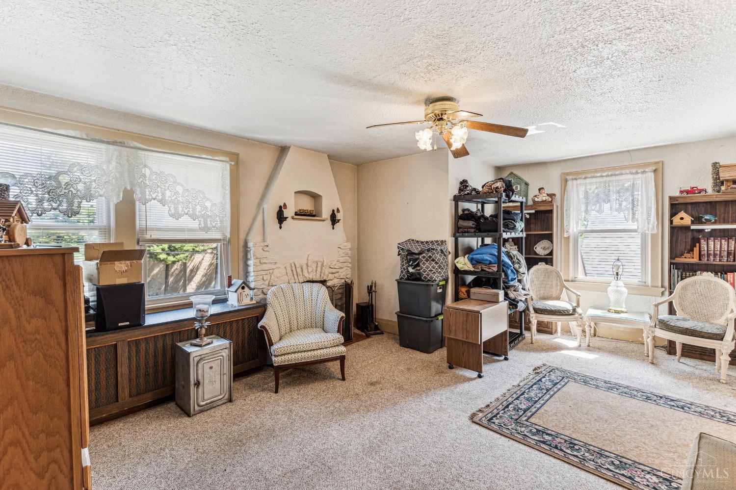 25 Shadybrook Drive