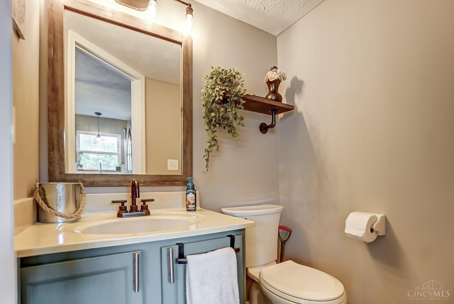 742 Jewelweed Court