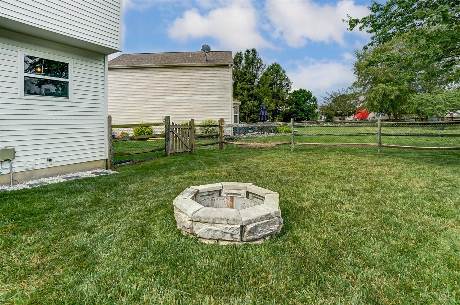 742 Jewelweed Court