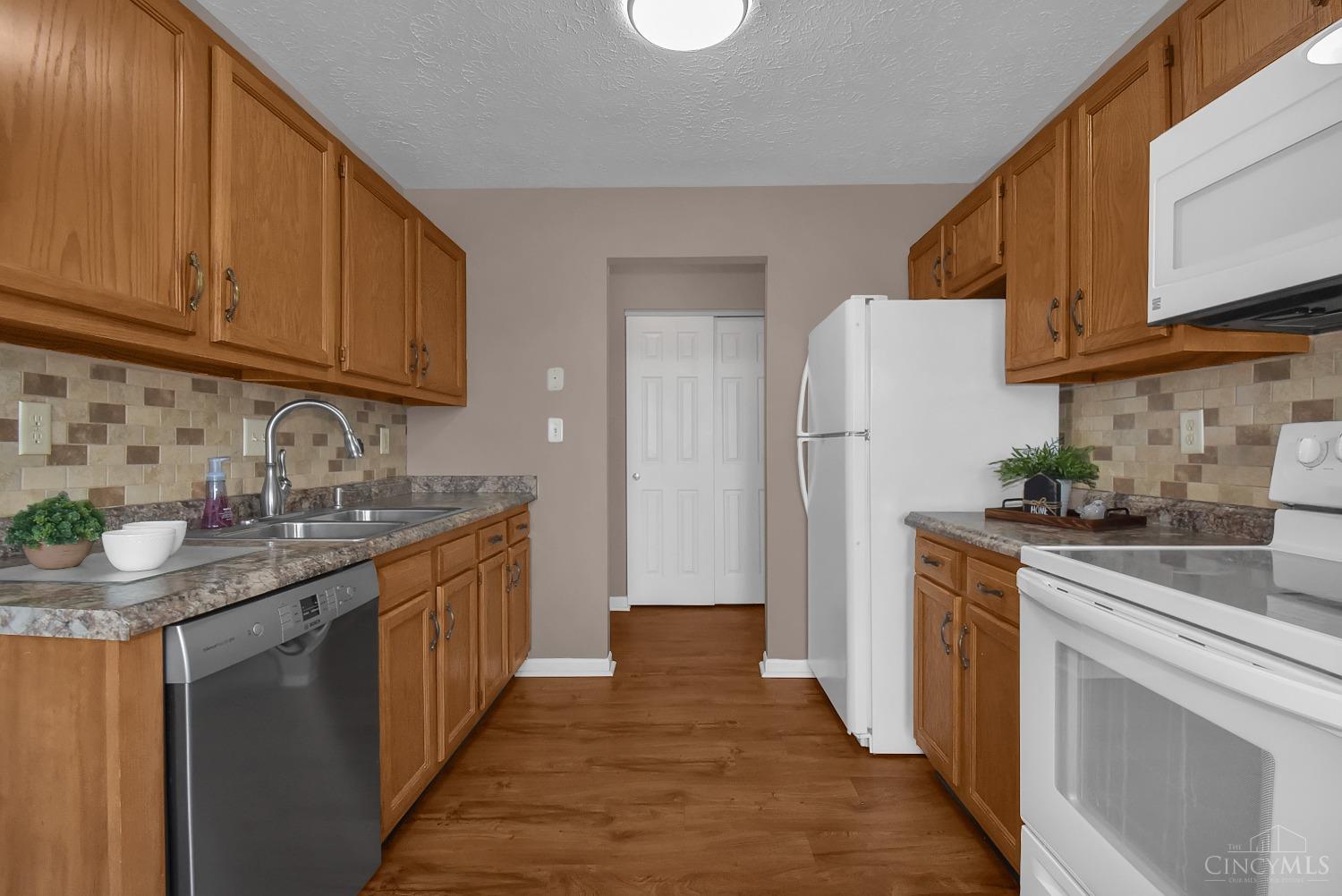 9443 Canyon Pass Drive