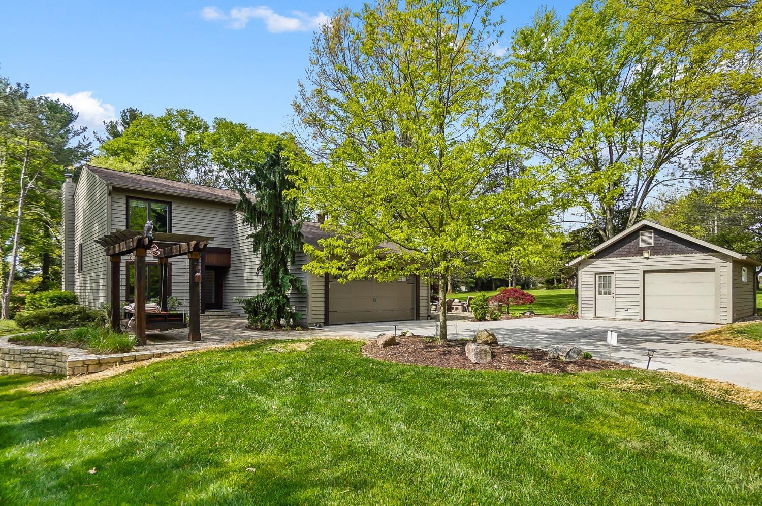 6300 Augusta Lane