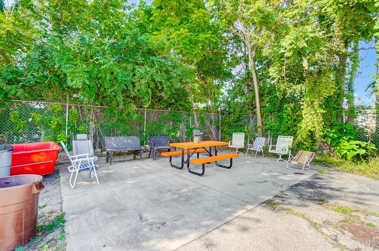 1630 E Second Street