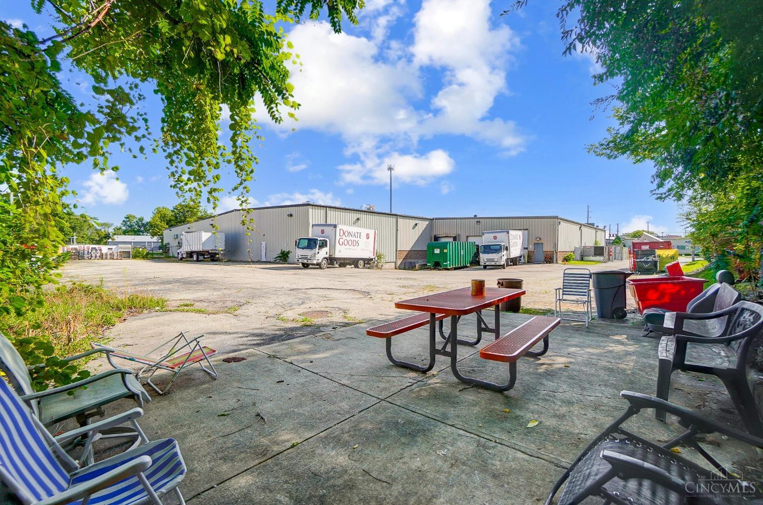 1630 E Second Street