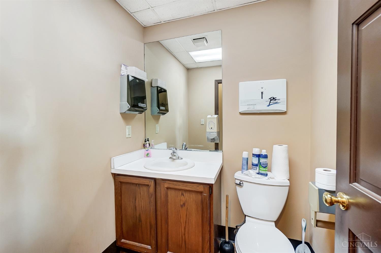 1630 E Second Street