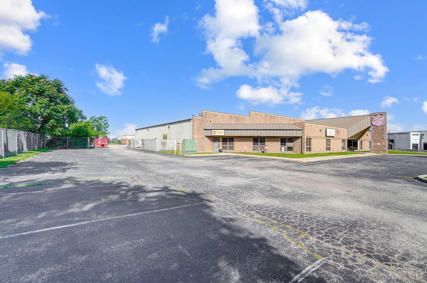 1630 E Second Street