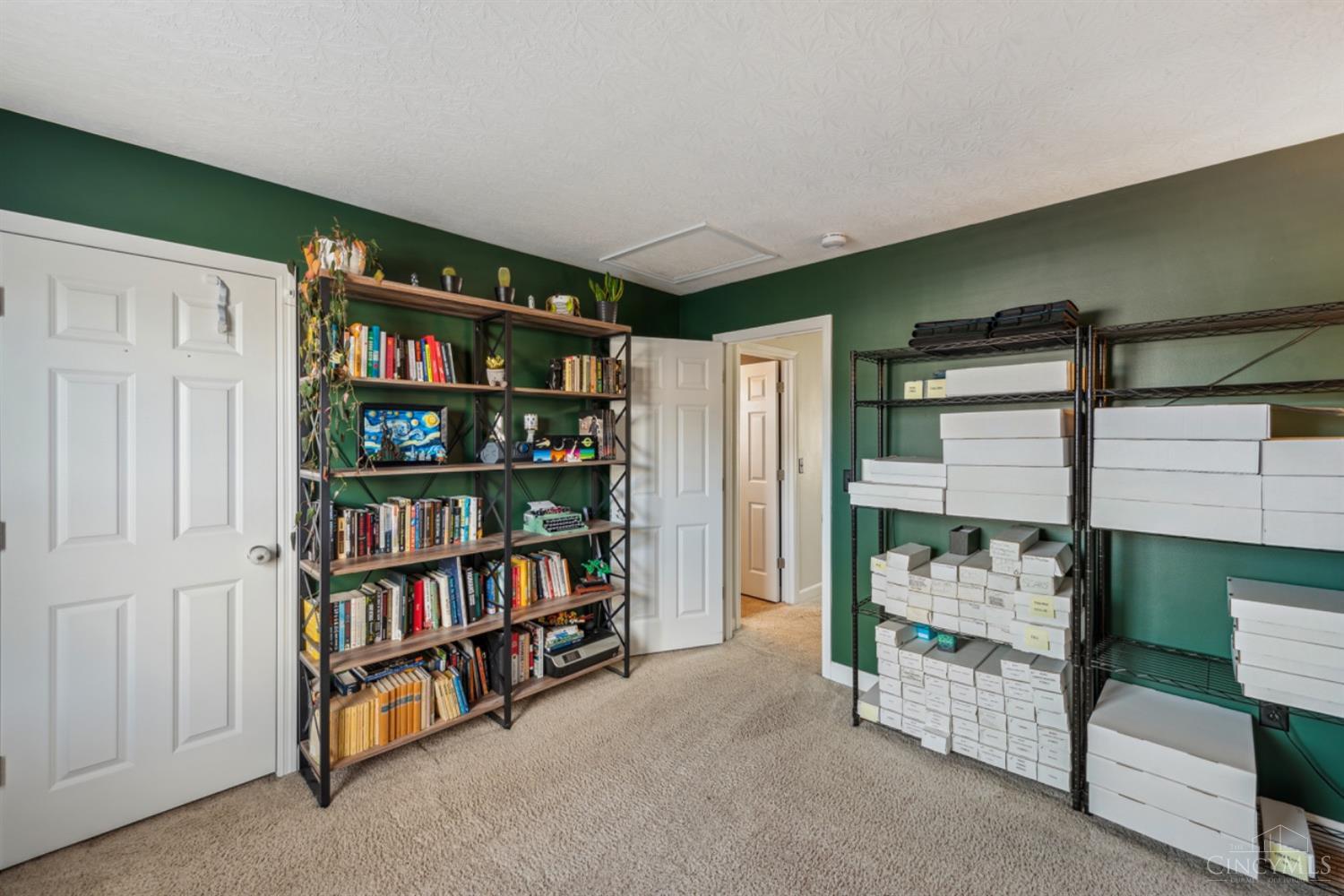 861 W Anson Drive