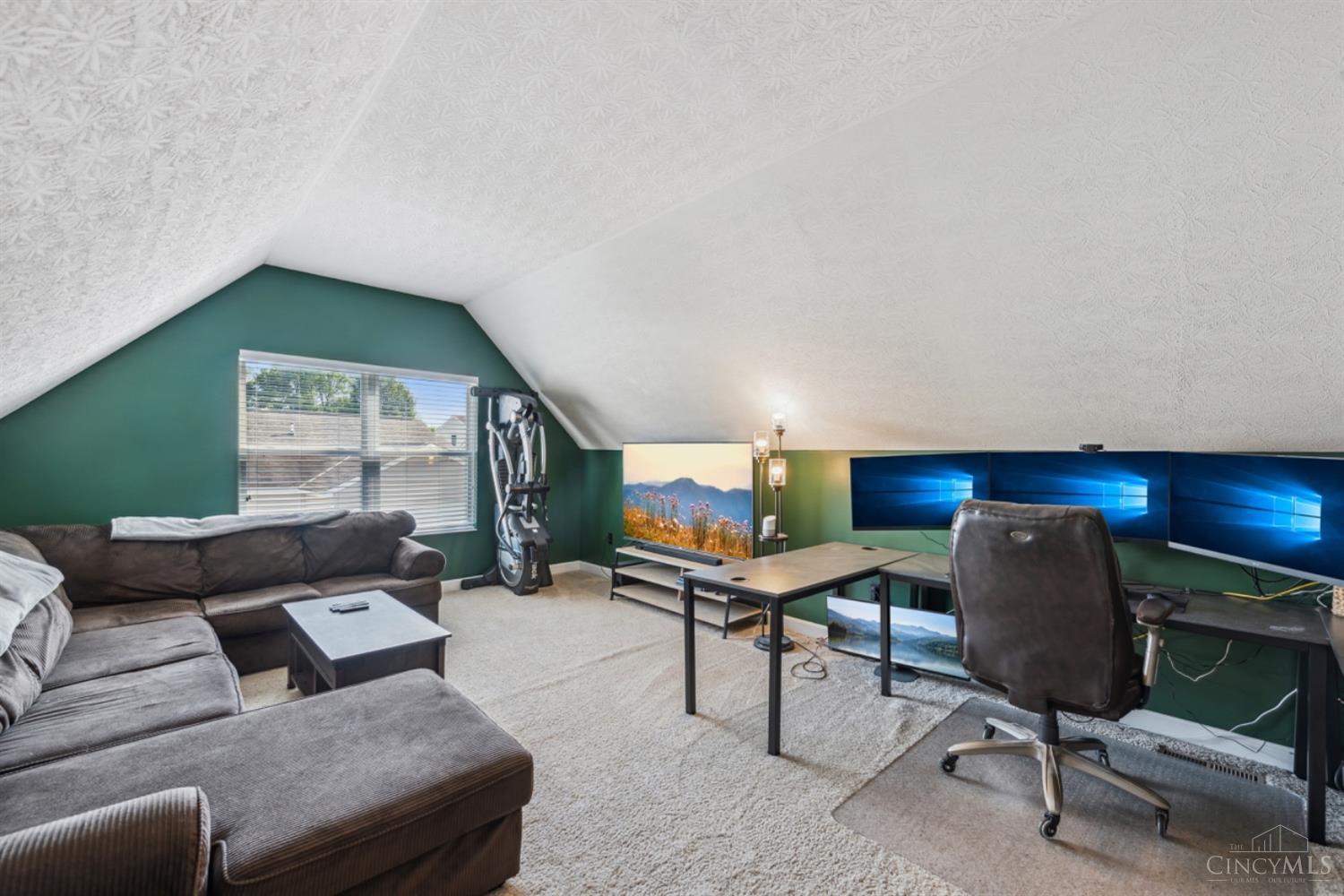 861 W Anson Drive