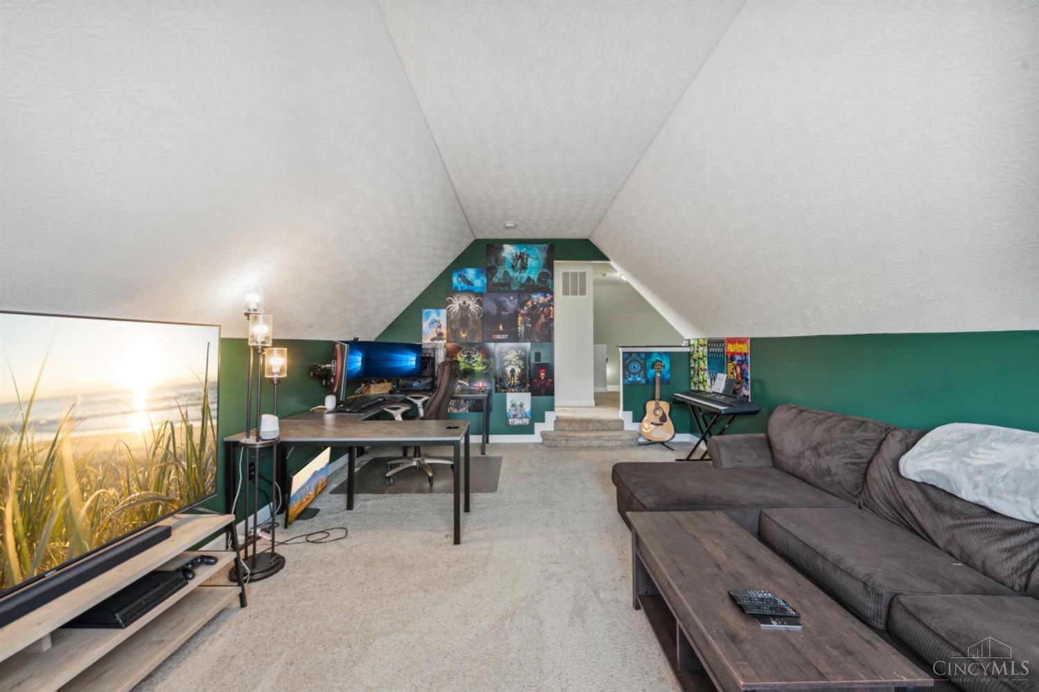 861 W Anson Drive