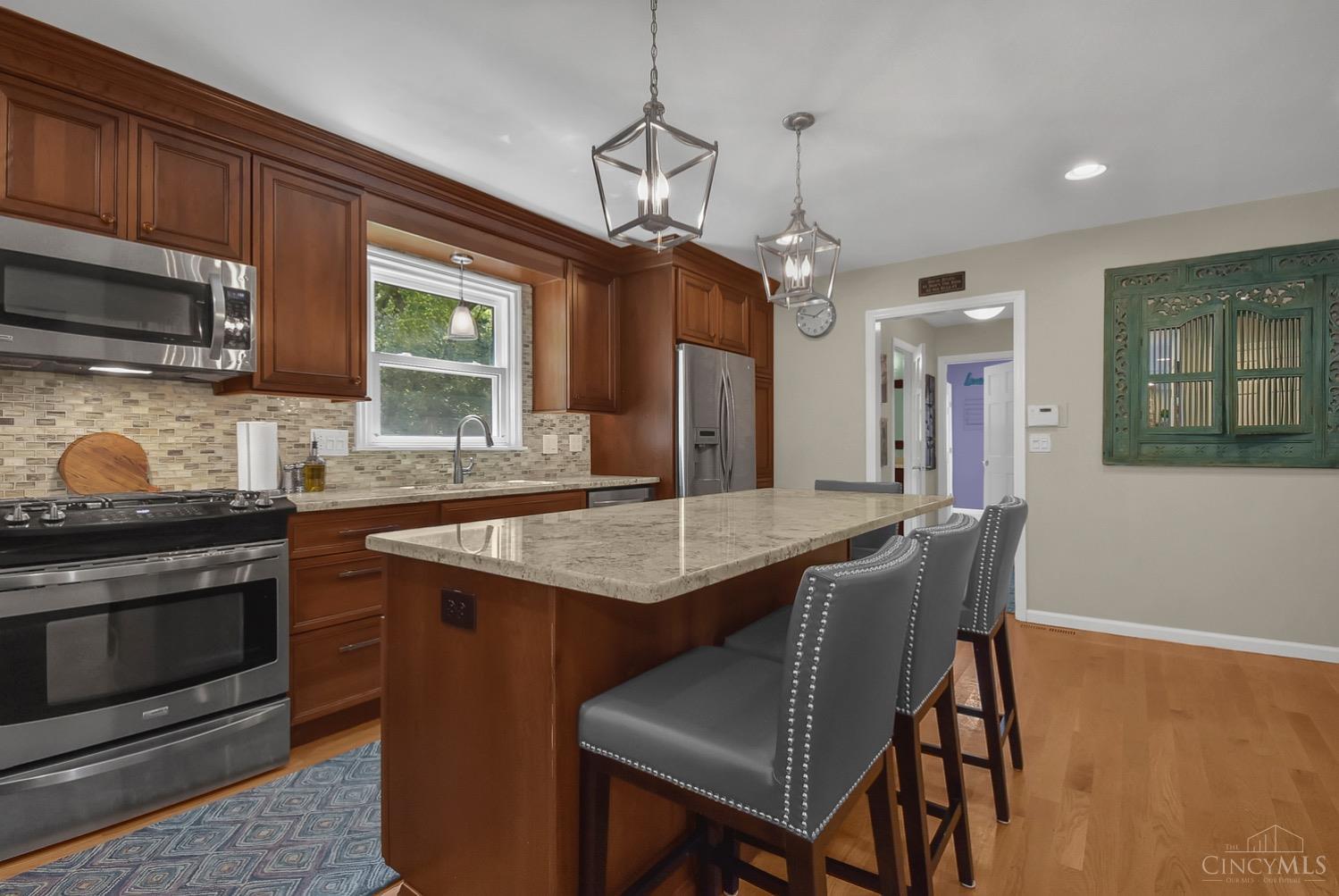 10224 Amberwood Court