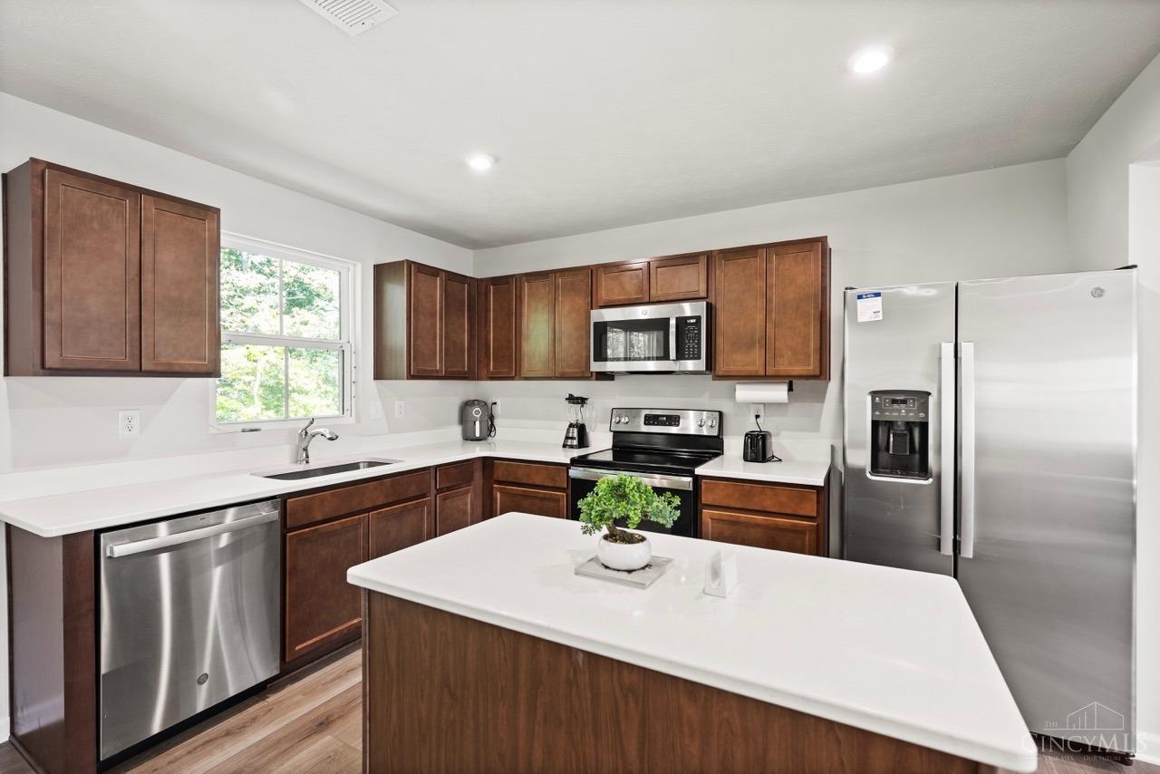 9831 Dunlap Drive