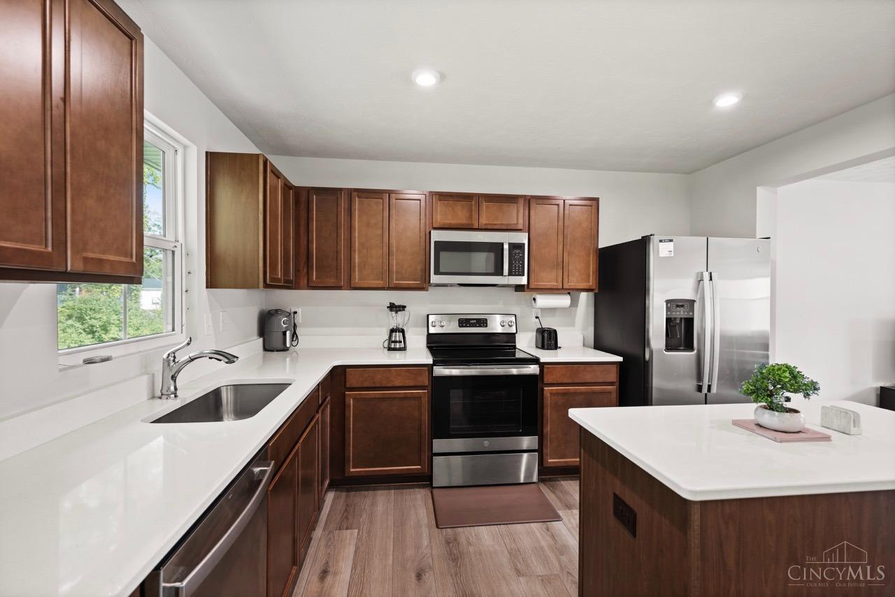 9831 Dunlap Drive