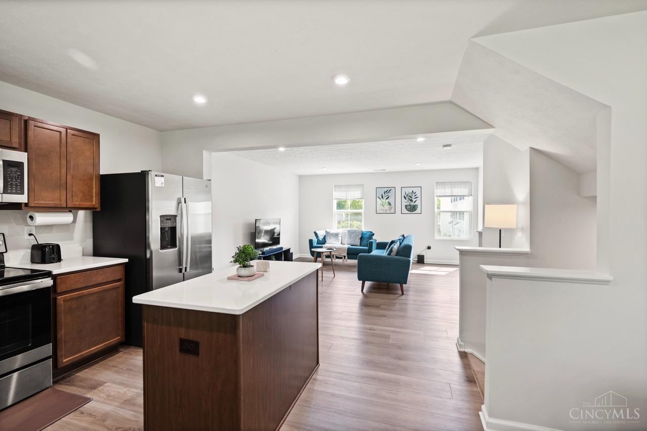 9831 Dunlap Drive