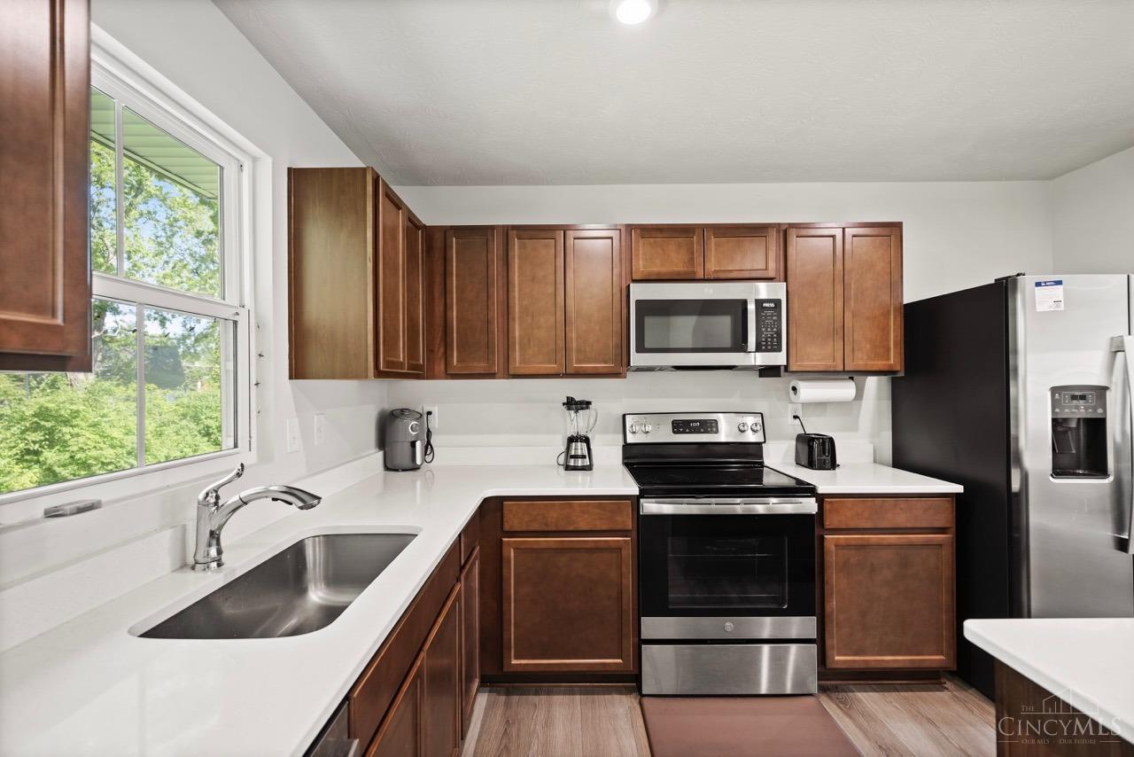 9831 Dunlap Drive